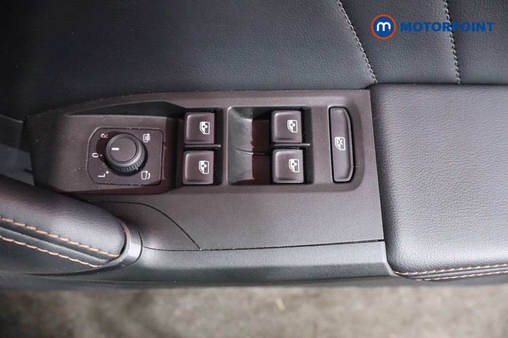 Cupra Formentor V1 Automatic Petrol Plug-In Hybrid SUV - Stock Number (1556245) - 22nd supplementary image
