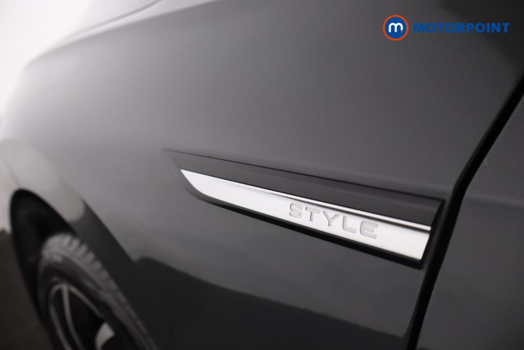 Volkswagen Golf Style Automatic Petrol Hatchback - Stock Number (1556728) - 23rd supplementary image