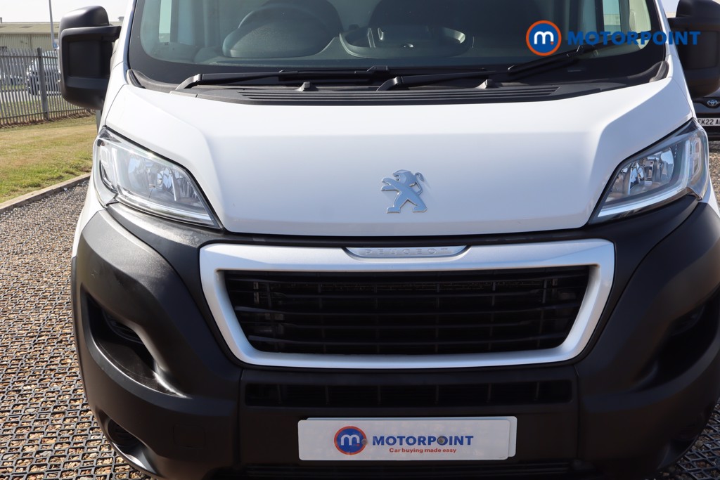 Peugeot Boxer Professional Premium-Plus Manual Diesel High Volume-High Roof Van - Stock Number (1557515) - 18th supplementary image