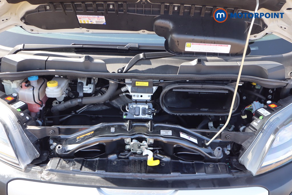 Peugeot Boxer Professional Premium-Plus Manual Diesel High Volume-High Roof Van - Stock Number (1557515) - 20th supplementary image