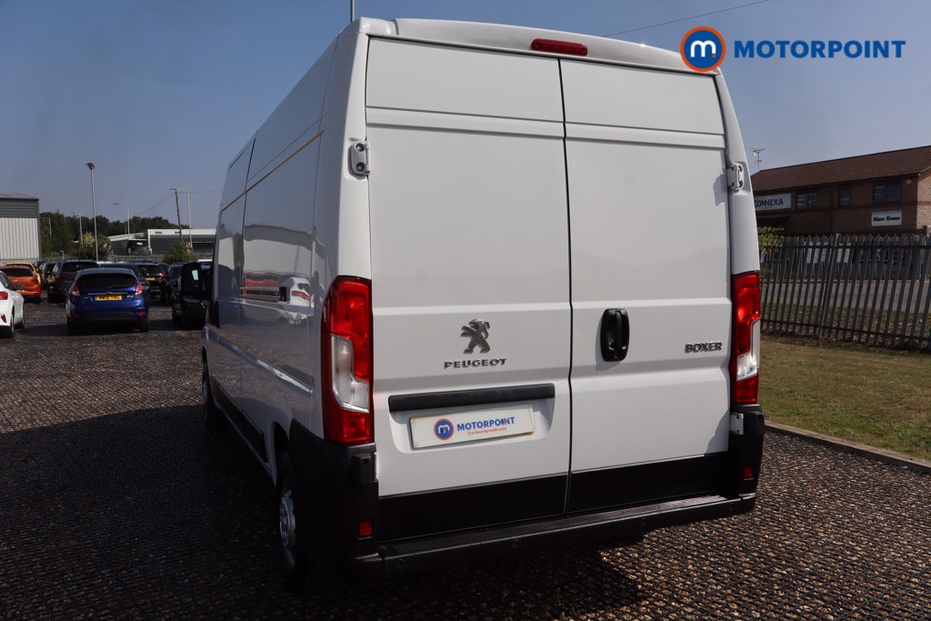 Peugeot Boxer Professional Premium-Plus Manual Diesel High Volume-High Roof Van - Stock Number (1557515) - 28th supplementary image