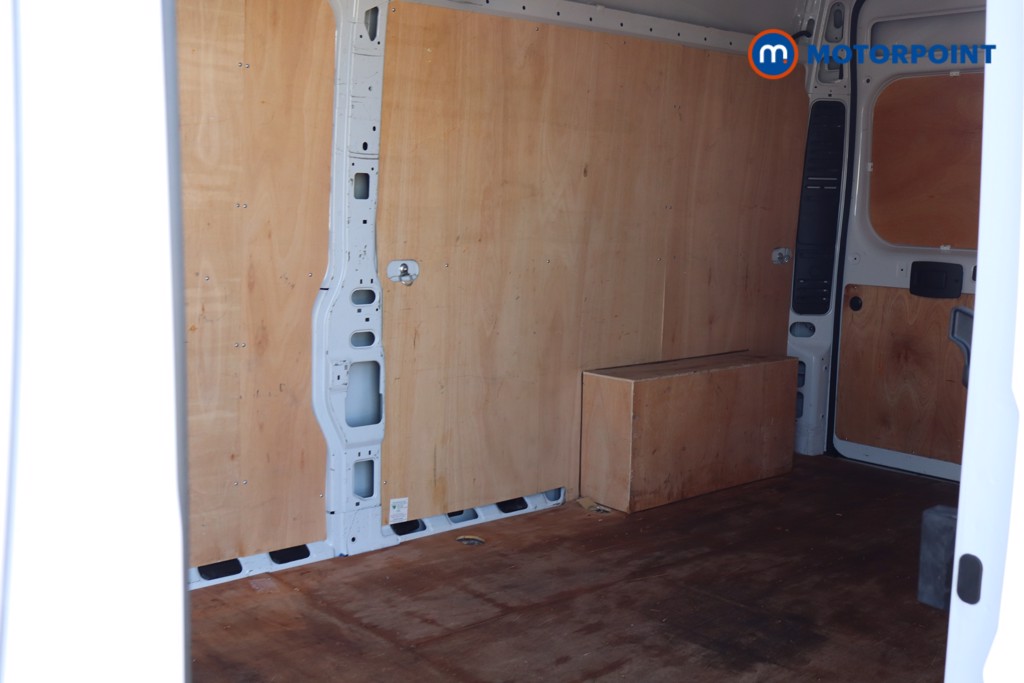 Peugeot Boxer Professional Premium-Plus Manual Diesel High Volume-High Roof Van - Stock Number (1557515) - Drivers side rear corner