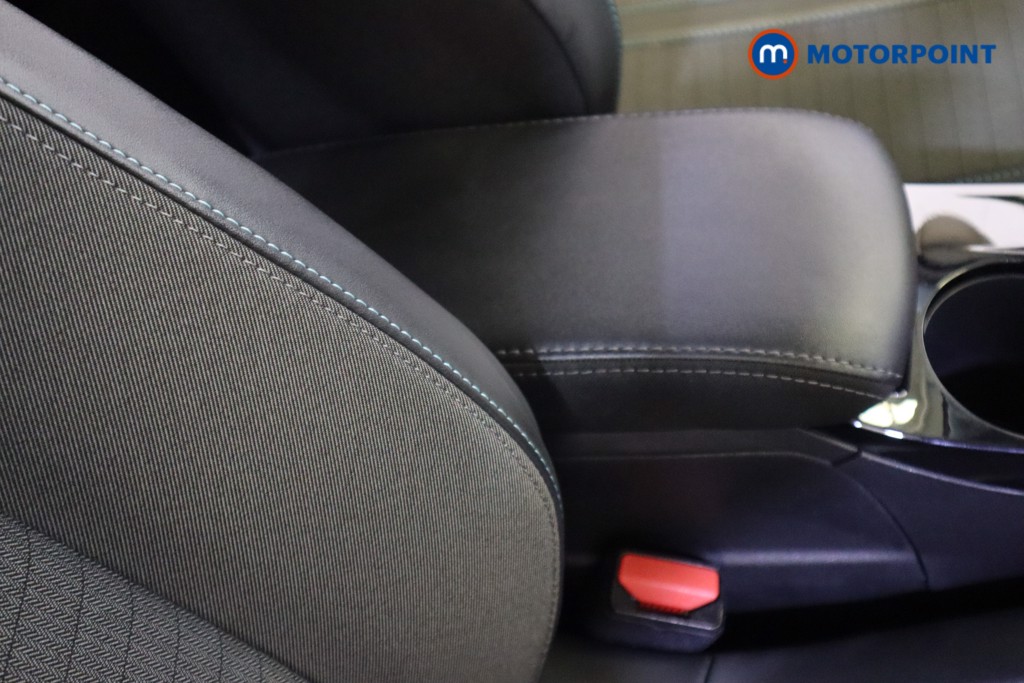 Peugeot 2008 Allure Premium Automatic Electric SUV - Stock Number (1557800) - 25th supplementary image
