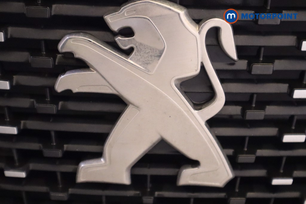 Peugeot 2008 Allure Premium Automatic Electric SUV - Stock Number (1557800) - 32nd supplementary image