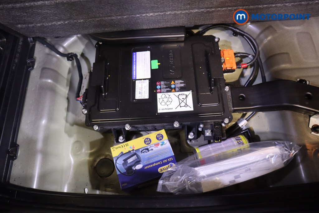 KIA Stonic Gt-Line Manual Petrol SUV - Stock Number (1558230) - 25th supplementary image