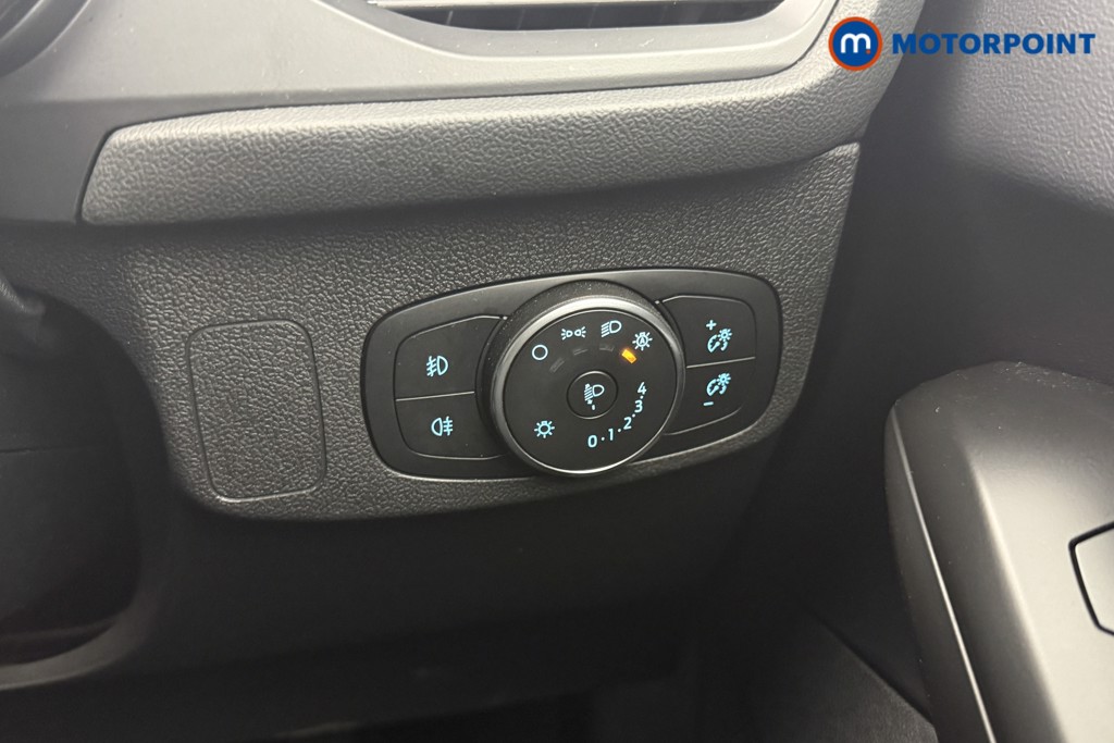 Ford Focus St-Line Edition Manual Petrol-Electric Hybrid Hatchback - Stock Number (1558491) - 11th supplementary image