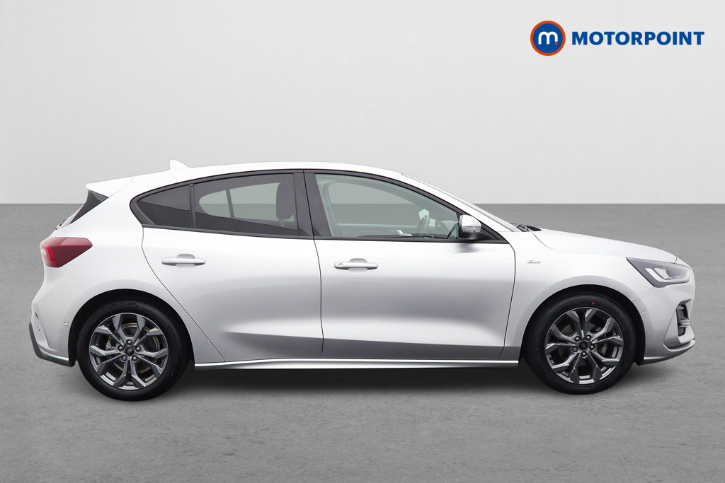 Ford Focus St-Line Edition Manual Petrol-Electric Hybrid Hatchback - Stock Number (1558491) - Drivers side