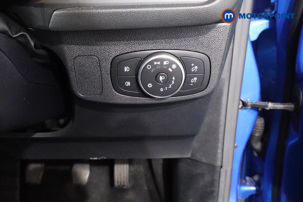 Ford Focus St-Line Edition Manual Petrol-Electric Hybrid Hatchback - Stock Number (1558492) - 10th supplementary image