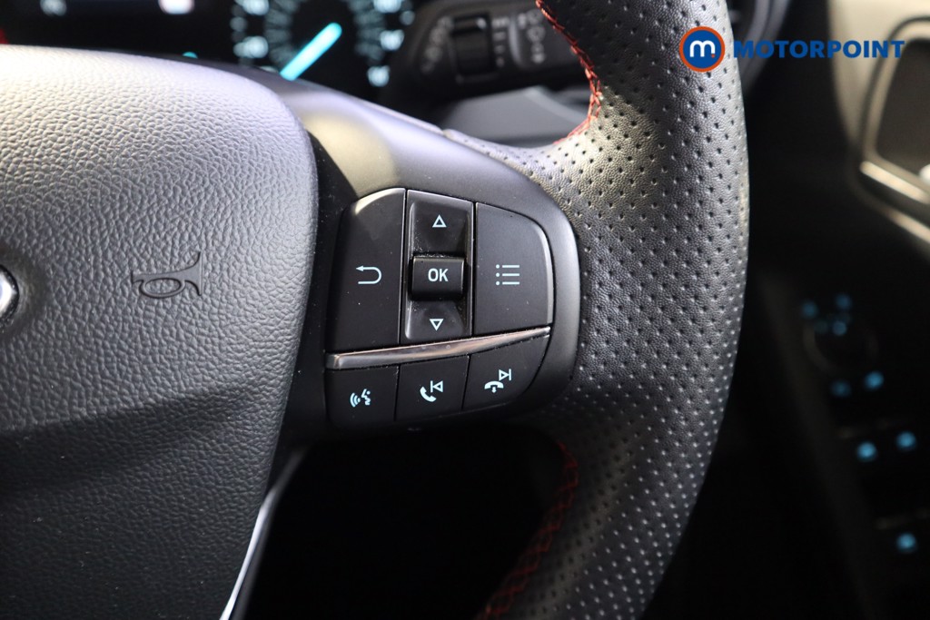 Ford Focus St-Line Manual Petrol Hatchback - Stock Number (1558523) - 4th supplementary image