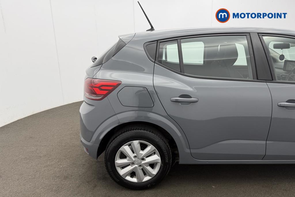 Dacia Sandero Expression Manual Petrol Hatchback - Stock Number (1558611) - 7th supplementary image