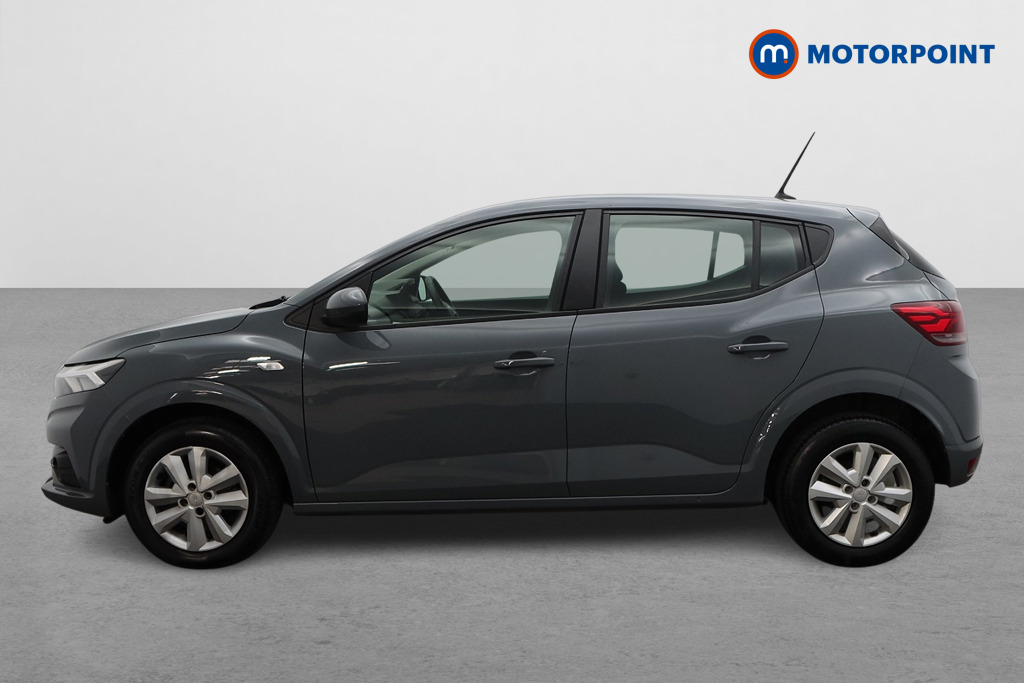 Dacia Sandero Expression Manual Petrol Hatchback - Stock Number (1558611) - Passenger side