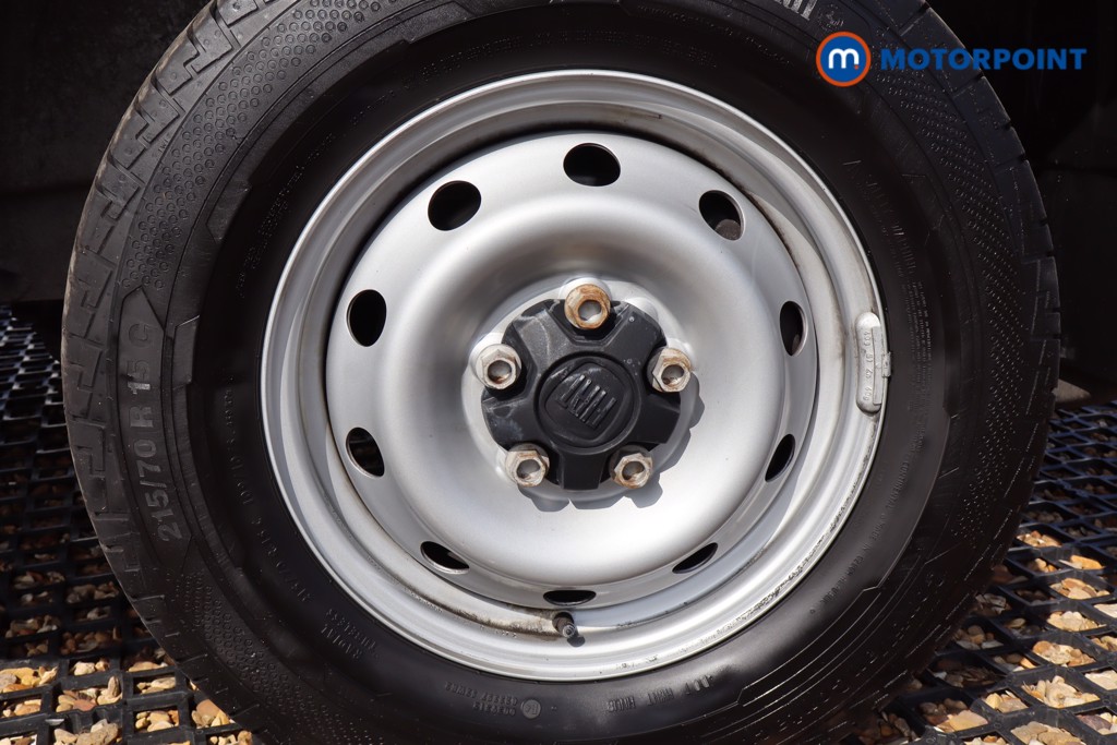 Fiat Ducato Business Pro Manual Diesel High Volume-High Roof Van - Stock Number (1558636) - 2nd supplementary image