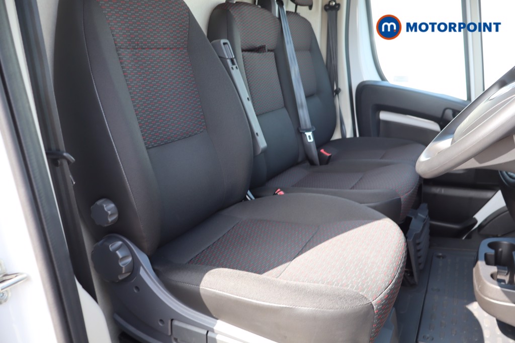 Fiat Ducato Business Pro Manual Diesel High Volume-High Roof Van - Stock Number (1558636) - 14th supplementary image