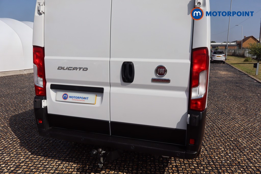 Fiat Ducato Business Pro Manual Diesel High Volume-High Roof Van - Stock Number (1558636) - 23rd supplementary image