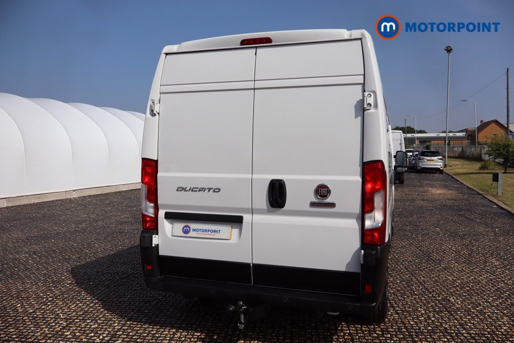 Fiat Ducato Business Pro Manual Diesel High Volume-High Roof Van - Stock Number (1558636) - 27th supplementary image