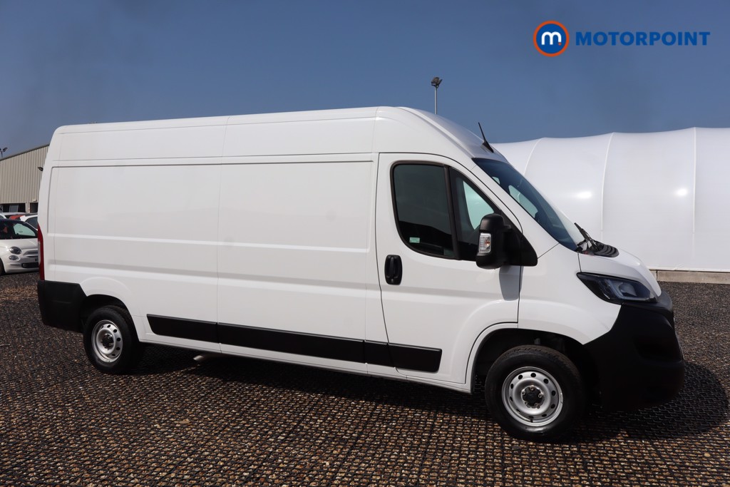 Fiat Ducato Business Pro Manual Diesel High Volume-High Roof Van - Stock Number (1558636) - 33rd supplementary image