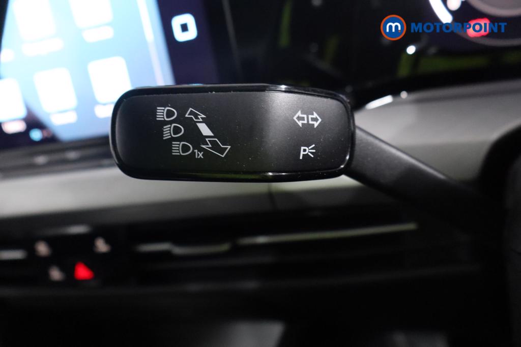 Volkswagen Golf Life Manual Petrol Hatchback - Stock Number (1558836) - 8th supplementary image