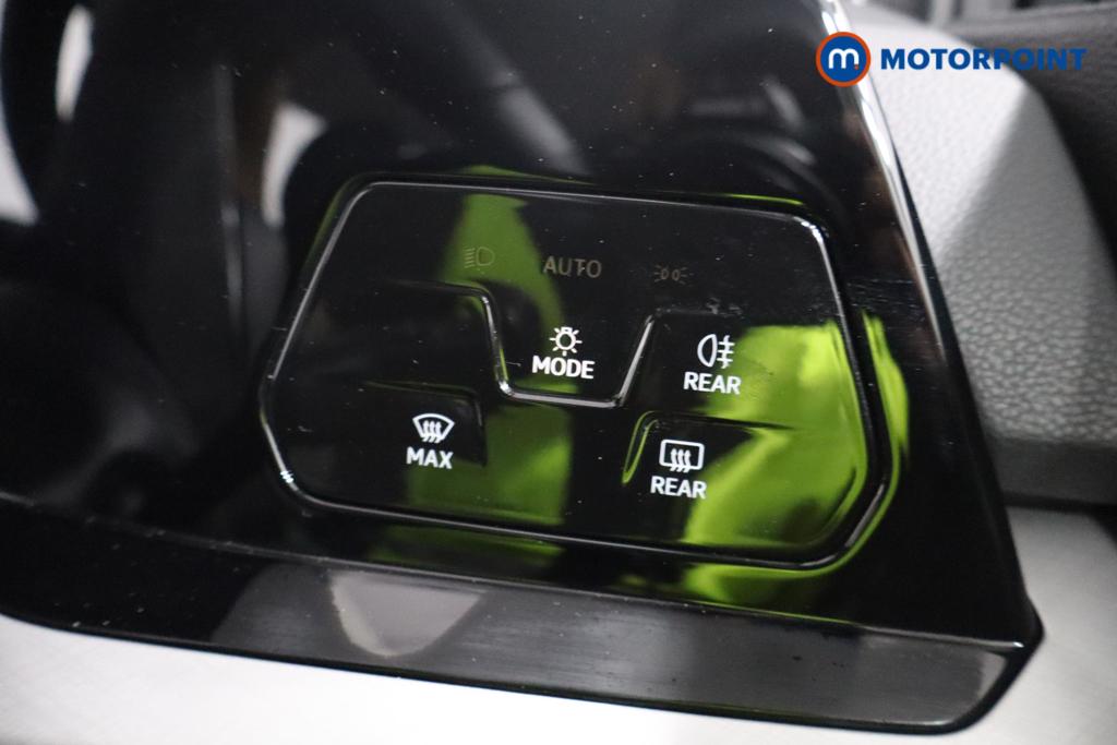 Volkswagen Golf Life Manual Petrol Hatchback - Stock Number (1558836) - 10th supplementary image