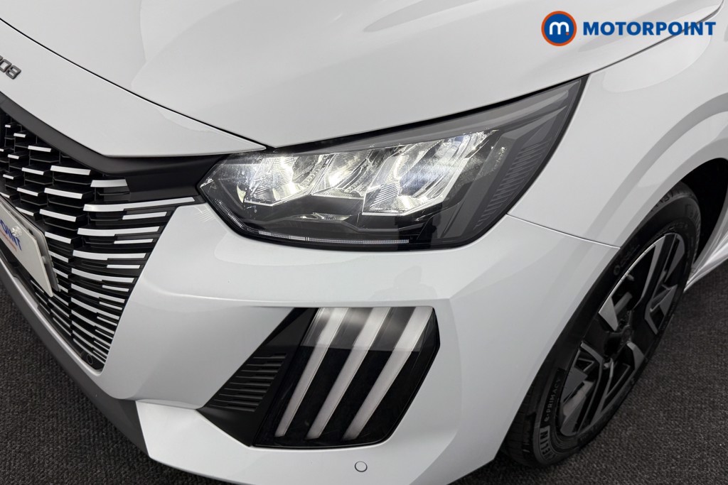 Peugeot 208 Allure Automatic Petrol-Electric Hybrid Hatchback - Stock Number (1559337) - 17th supplementary image