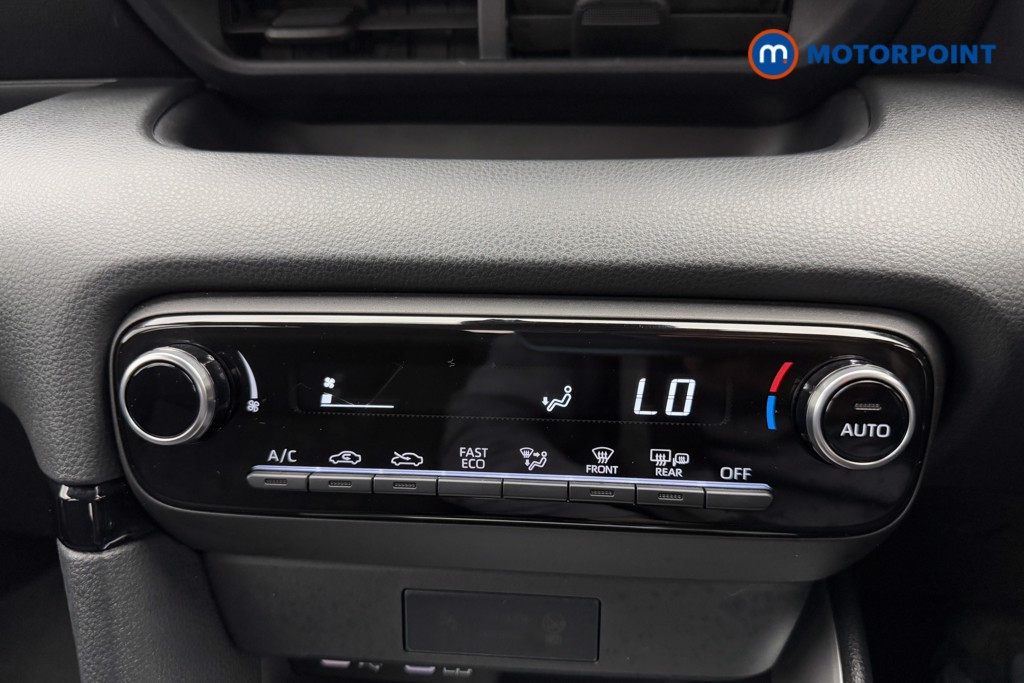 Toyota Yaris Icon Automatic Petrol-Electric Hybrid Hatchback - Stock Number (1559651) - 7th supplementary image