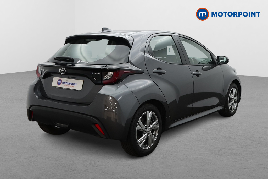 Toyota Yaris Icon Automatic Petrol-Electric Hybrid Hatchback - Stock Number (1559651) - Drivers side rear corner