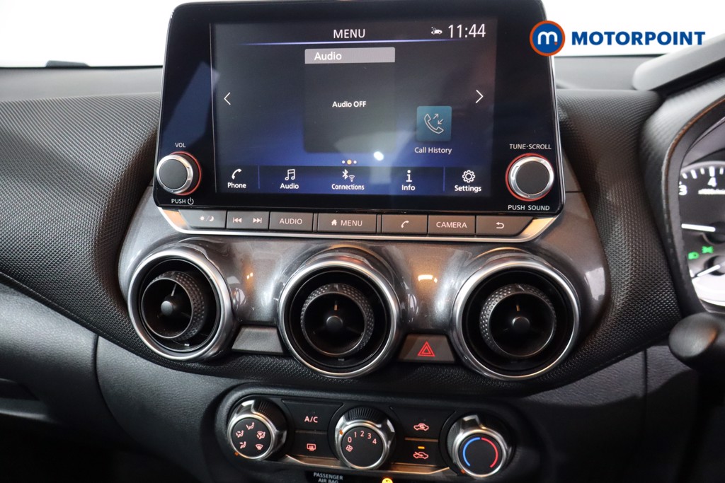 Nissan Juke Acenta Manual Petrol SUV - Stock Number (1559999) - 15th supplementary image