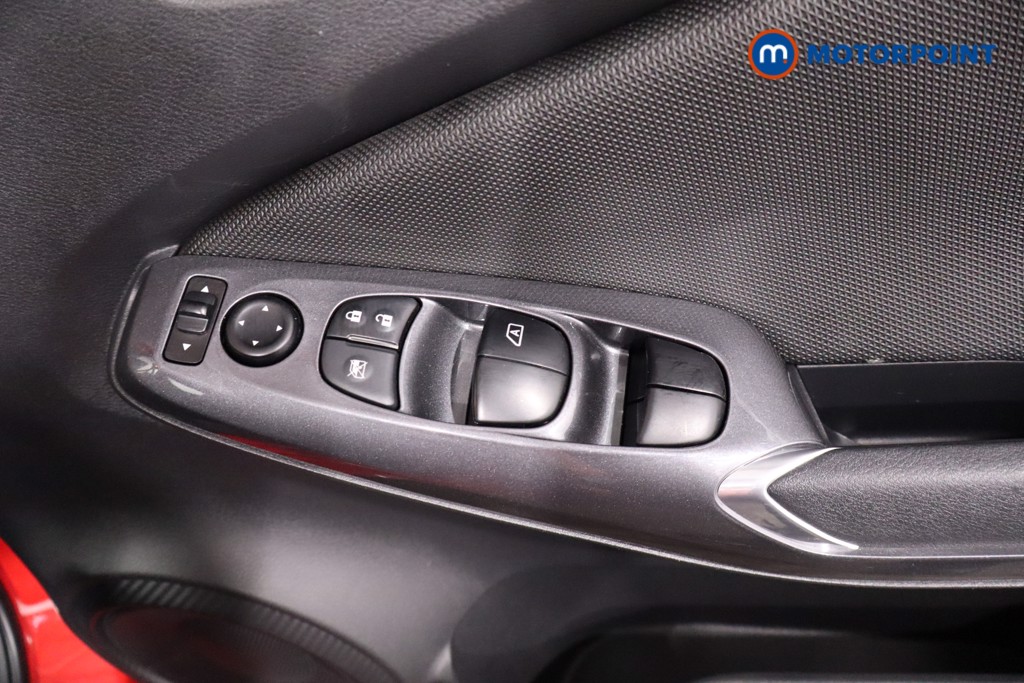 Nissan Juke Acenta Manual Petrol SUV - Stock Number (1559999) - 22nd supplementary image