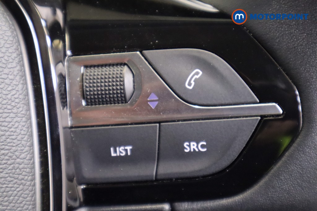 Peugeot 2008 Allure Premium Manual Petrol SUV - Stock Number (1560258) - 16th supplementary image