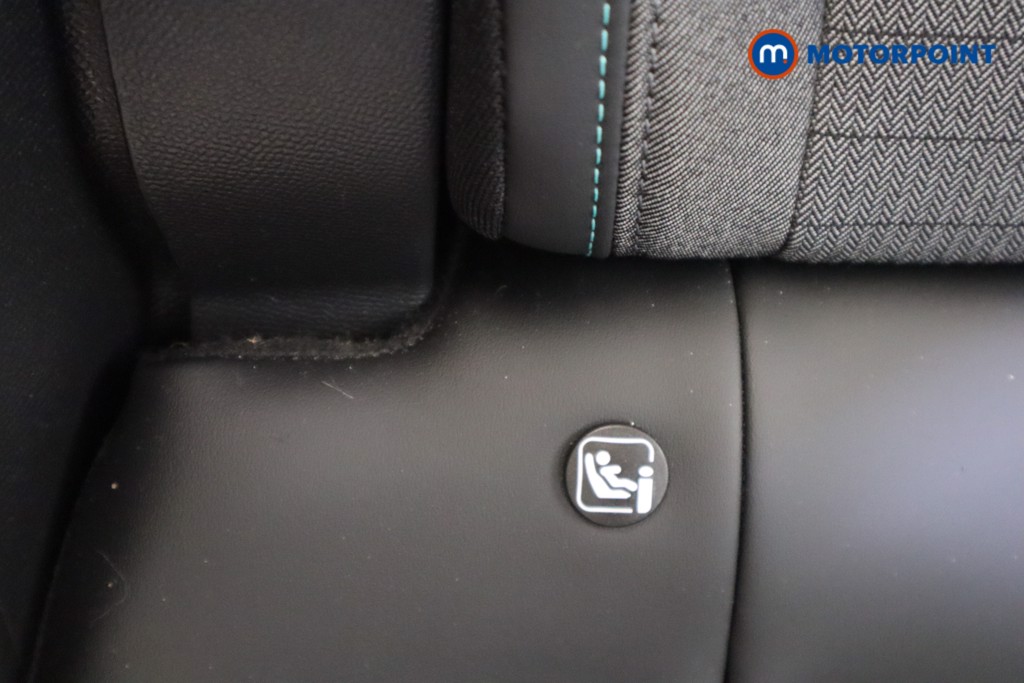 Peugeot 2008 Allure Premium Manual Petrol SUV - Stock Number (1560258) - 26th supplementary image
