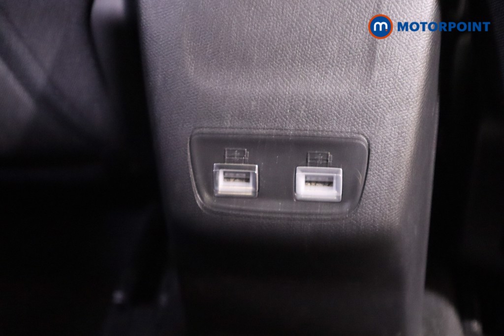 Peugeot 2008 Allure Premium Manual Petrol SUV - Stock Number (1560258) - 27th supplementary image