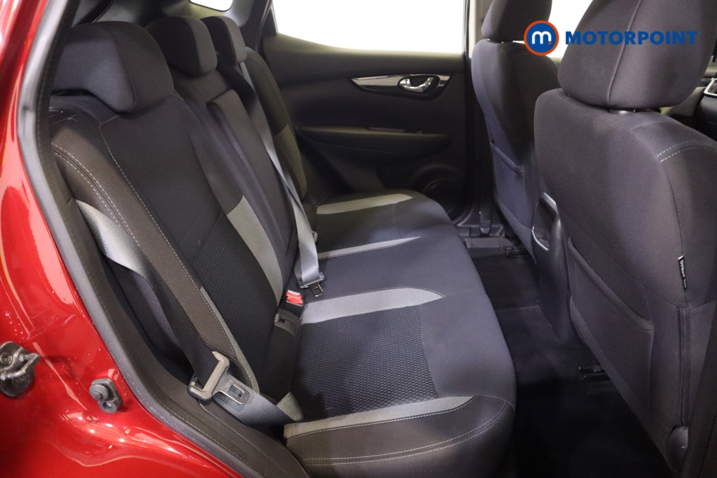 Nissan Qashqai Acenta Premium Manual Diesel SUV - Stock Number (1560377) - 7th supplementary image