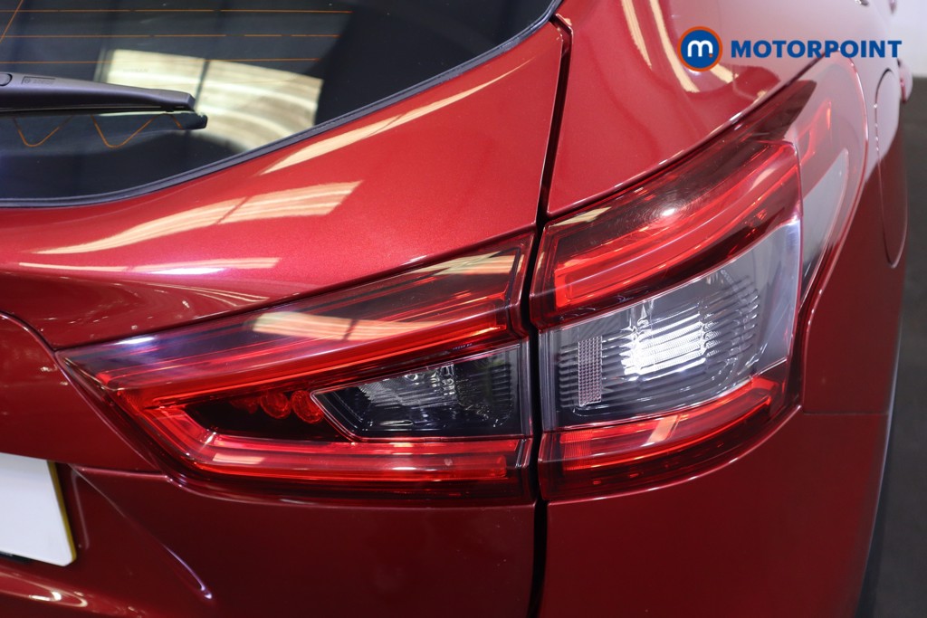 Nissan Qashqai Acenta Premium Manual Diesel SUV - Stock Number (1560377) - 28th supplementary image