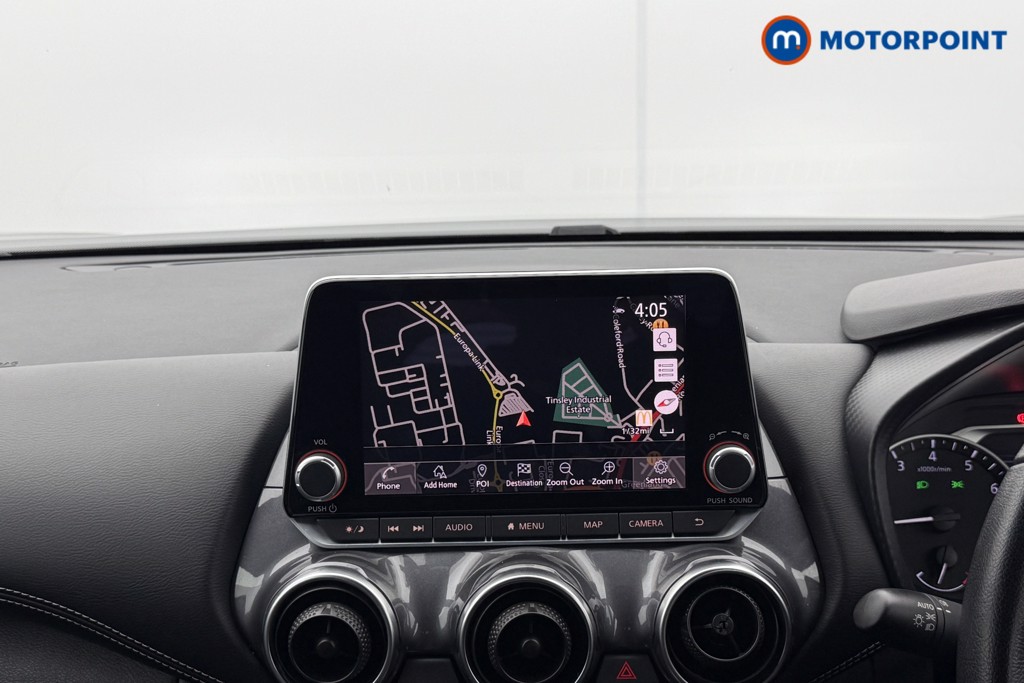 Nissan Juke N-Connecta Automatic Petrol SUV - Stock Number (1560431) - 2nd supplementary image