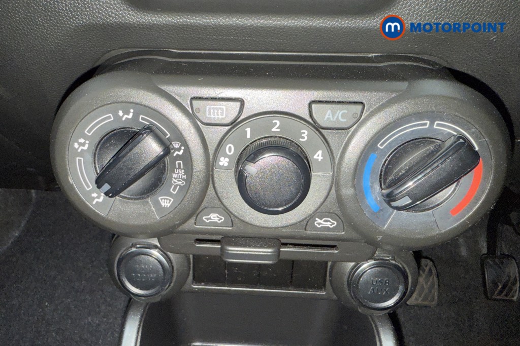 Suzuki Ignis SZ3 Manual Petrol-Electric Hybrid SUV - Stock Number (1560465) - 5th supplementary image