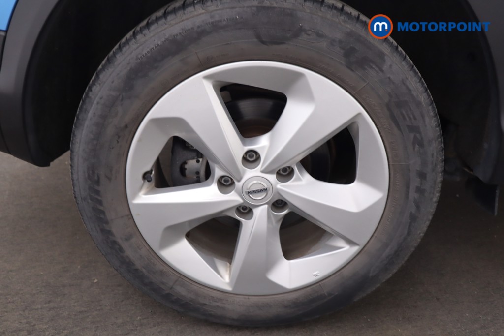 Nissan Qashqai Acenta Premium Automatic Petrol SUV - Stock Number (1560753) - 21st supplementary image