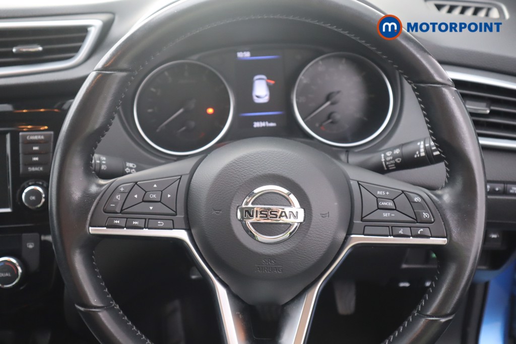 Nissan Qashqai Acenta Premium Automatic Petrol SUV - Stock Number (1560753) - 1st supplementary image