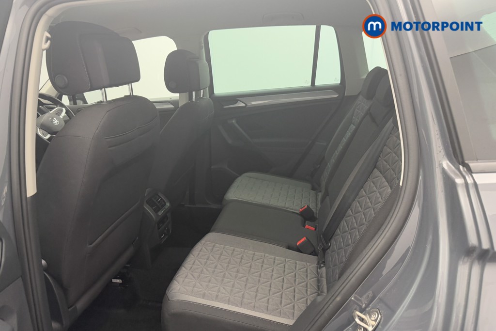 Volkswagen Tiguan Life Manual Petrol SUV - Stock Number (1560898) - 2nd supplementary image