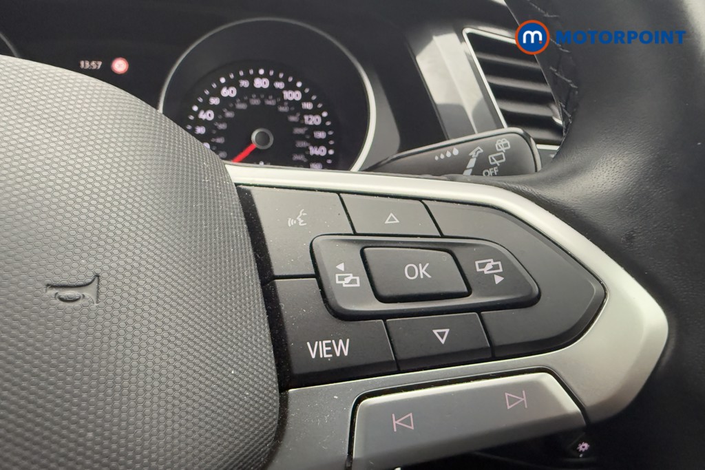 Volkswagen Tiguan Life Manual Petrol SUV - Stock Number (1560898) - 14th supplementary image