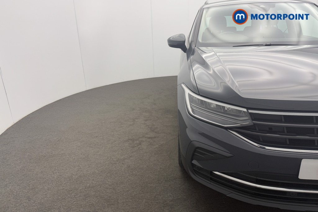 Volkswagen Tiguan Life Manual Petrol SUV - Stock Number (1560898) - 22nd supplementary image