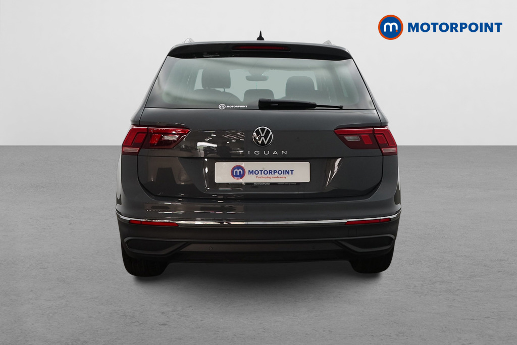 Volkswagen Tiguan Life Manual Petrol SUV - Stock Number (1560898) - Rear bumper