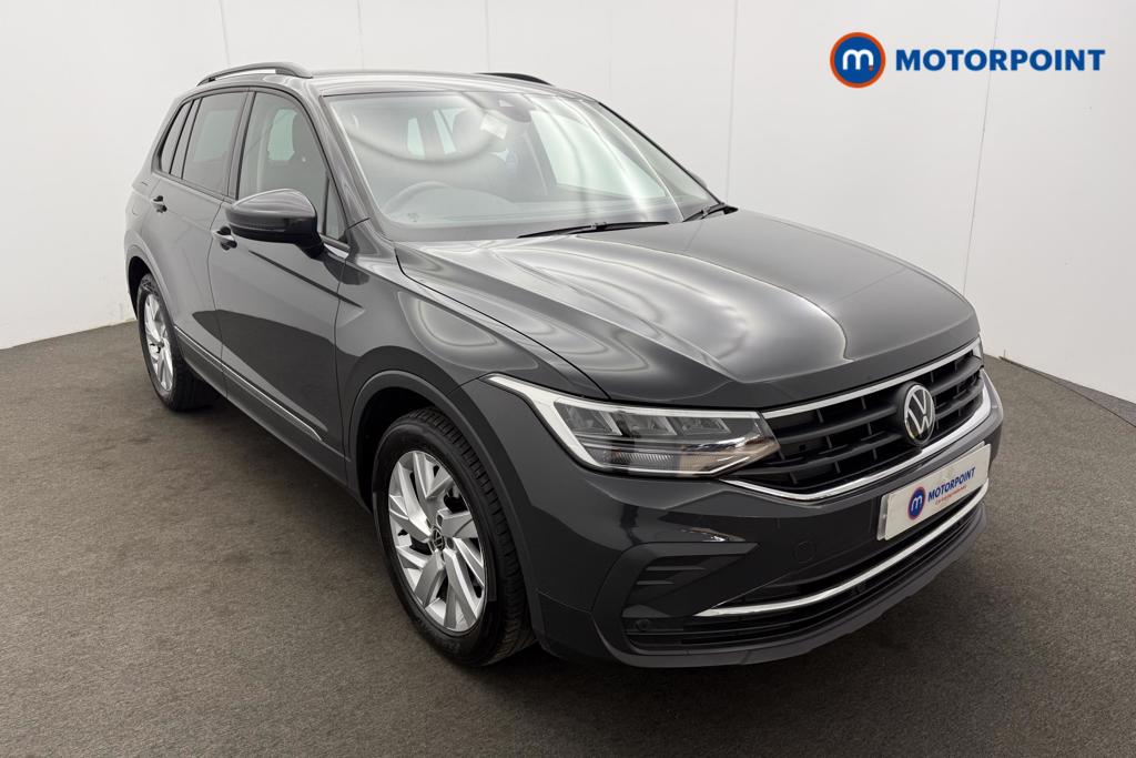 Volkswagen Tiguan Life Automatic Petrol SUV - Stock Number (1560907) - 9th supplementary image
