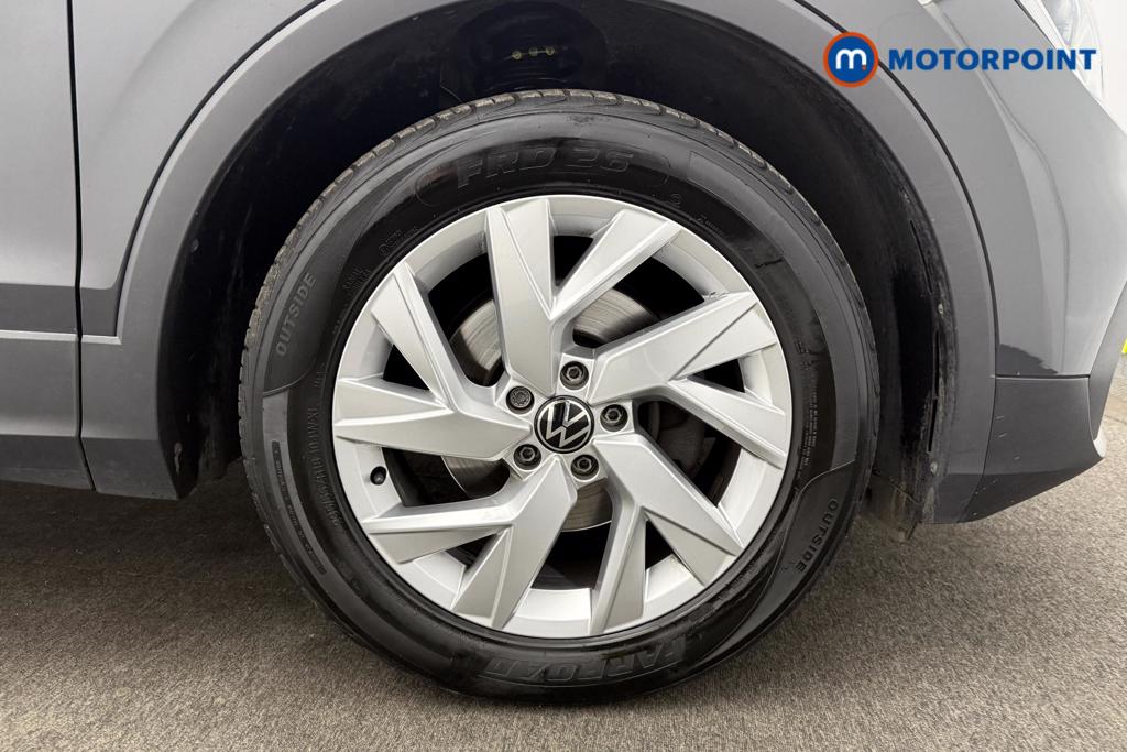 Volkswagen Tiguan Life Automatic Petrol SUV - Stock Number (1560907) - 24th supplementary image