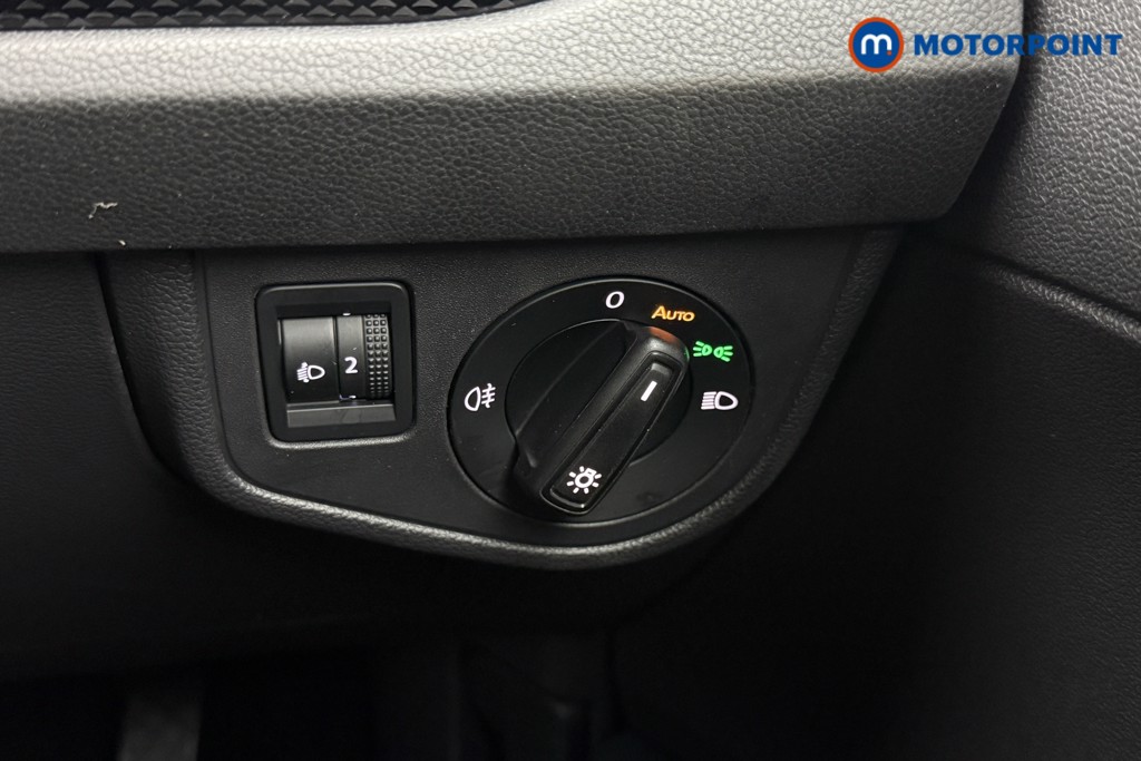 Volkswagen Polo Life Manual Petrol Hatchback - Stock Number (1560921) - 10th supplementary image