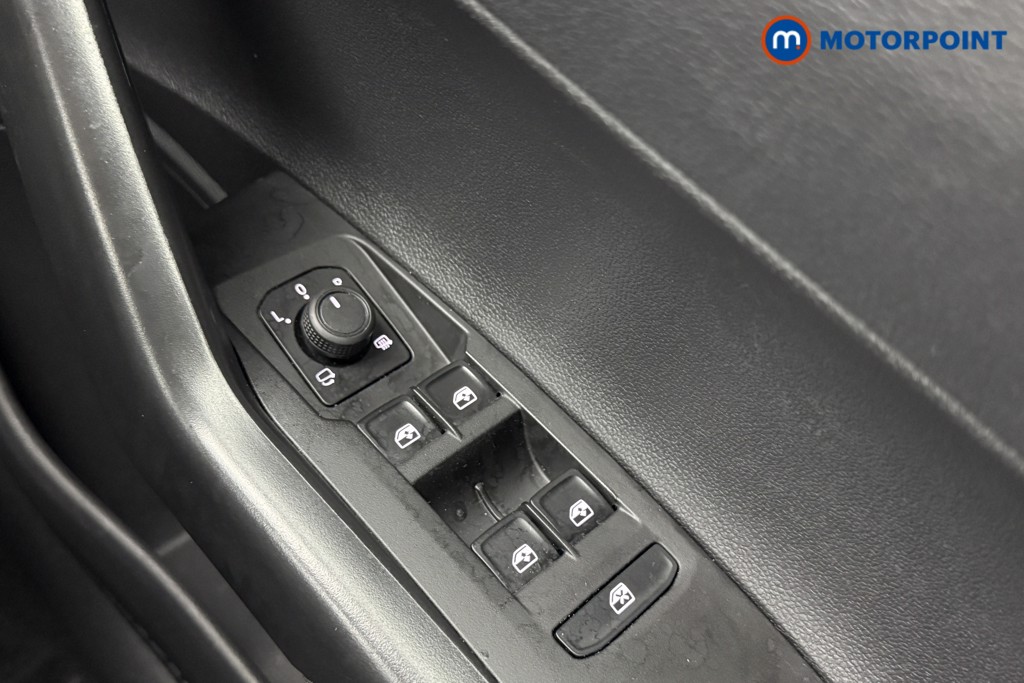 Volkswagen Polo Life Manual Petrol Hatchback - Stock Number (1560921) - 11th supplementary image