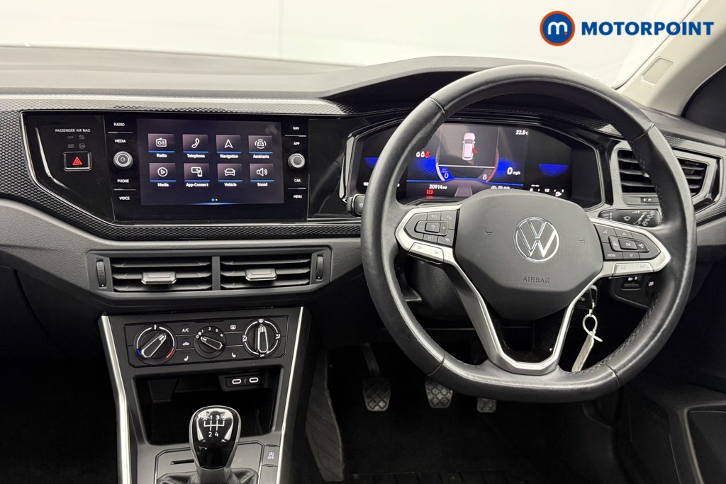 Volkswagen Polo Life Manual Petrol Hatchback - Stock Number (1560921) - 1st supplementary image