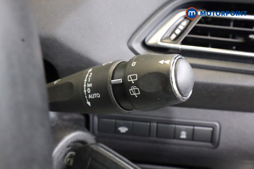Peugeot 308 Gt Line Manual Petrol Hatchback - Stock Number (1560997) - 17th supplementary image