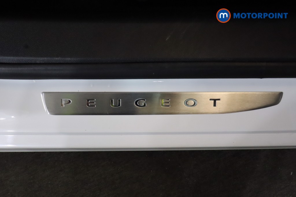 Peugeot 308 Gt Line Manual Petrol Hatchback - Stock Number (1560997) - 20th supplementary image