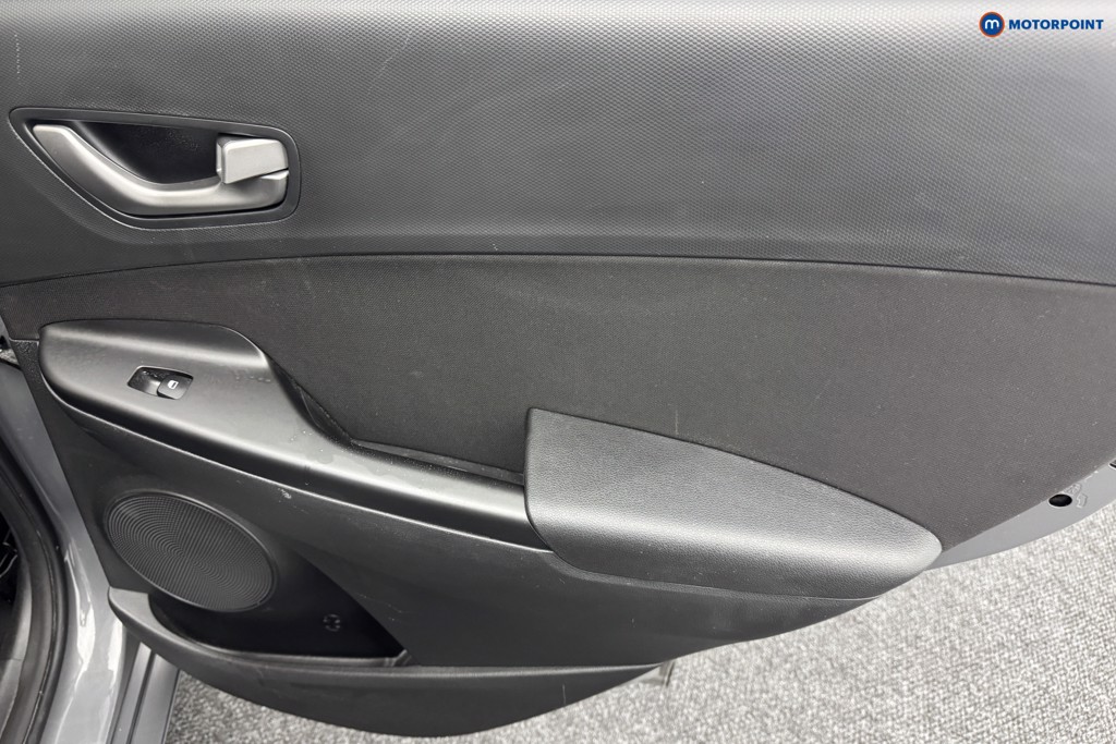 Hyundai Kona Premium Manual Petrol SUV - Stock Number (1561031) - 23rd supplementary image