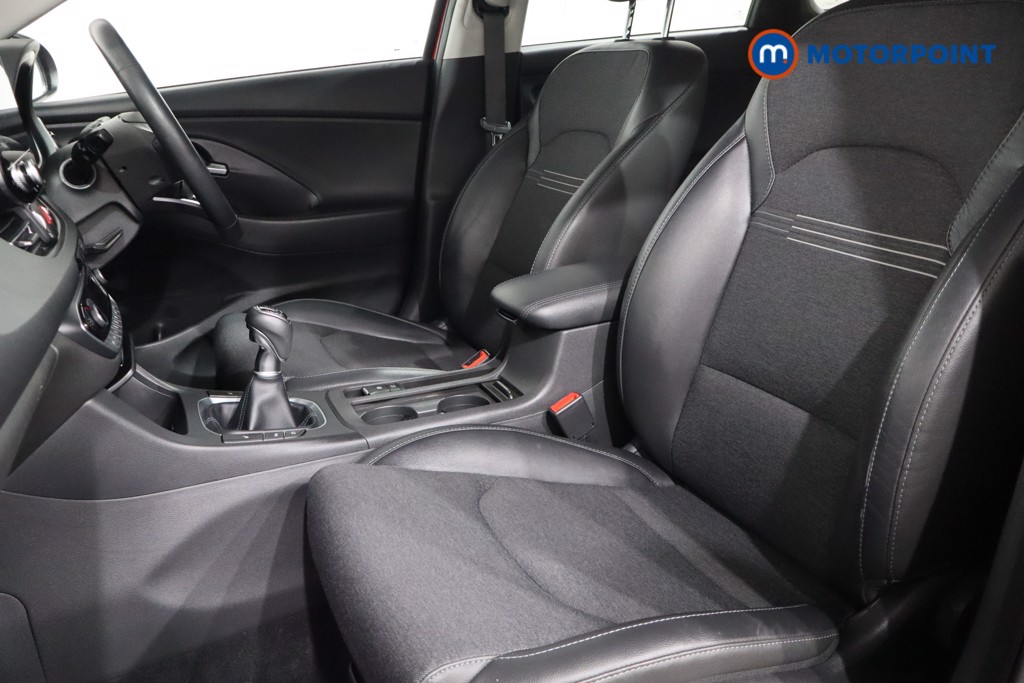 Hyundai I30 Premium Manual Petrol Hatchback - Stock Number (1561315) - 4th supplementary image