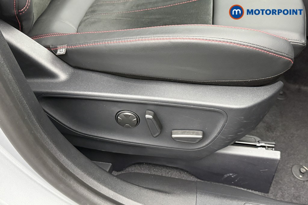 Ford Kuga St-Line Automatic Petrol Plug-In Hybrid SUV - Stock Number (1561317) - 14th supplementary image